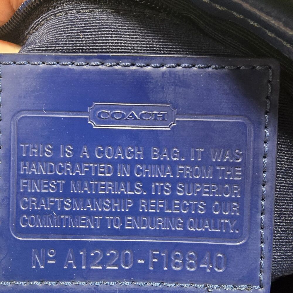 Coach Kyra Signature Crossbody Messenger Bag Purse - Picture 10 of 12